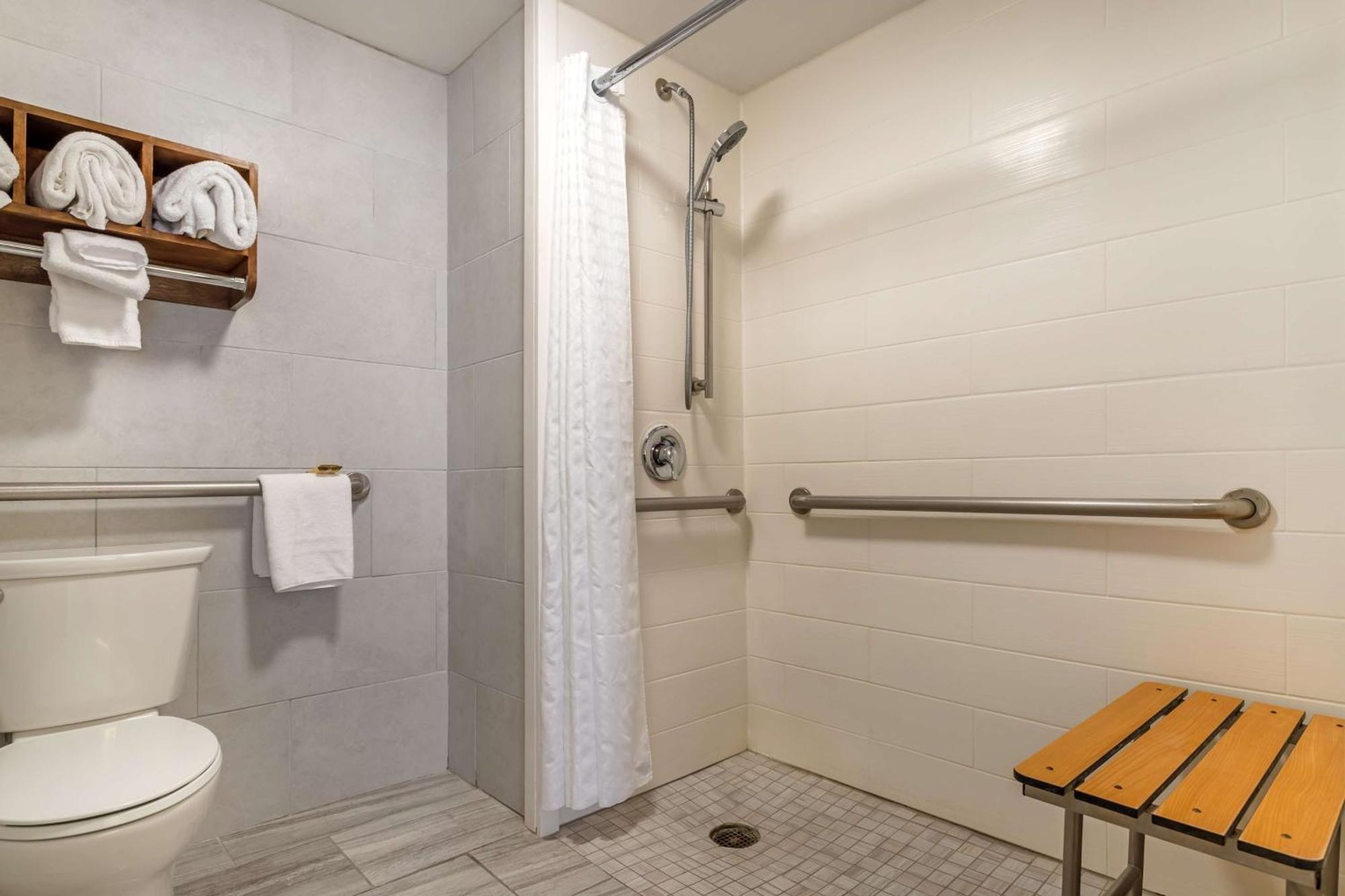 Best Western Plus Houston Energy Corridor Exterior photo